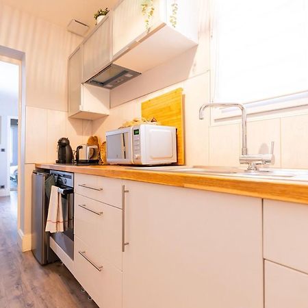 Ferienwohnung Elegance Et Bien-Etre Dans Notre T2 A Épernay Exterior foto
